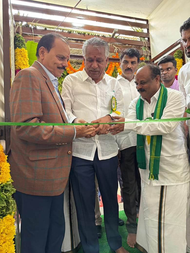 ಒಕ್ಕಲಿಗ ಸಮಾಜದ ಬಗ್ಗೆ ಹಗುರವಾಗಿ ಮಾತನಾಡಿದರೆ ಪ್ರಶ್ನಿಸಿ: ಹನುಮಂತರಾಯಪ್ಪ