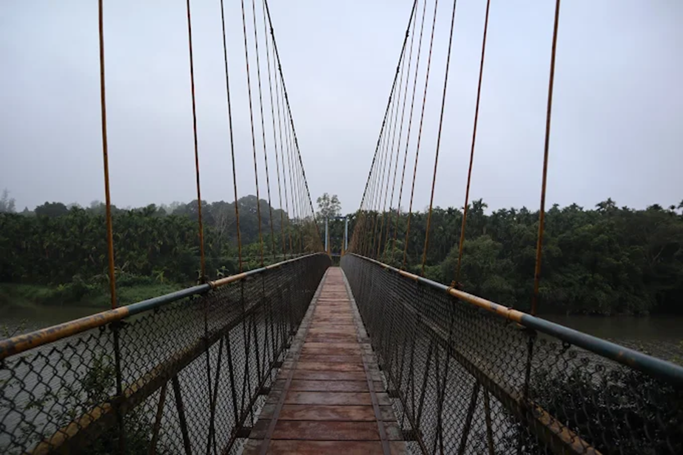 ಭೀಮನಕಟ್ಟೆ ಸಮೀಪ ನಿರ್ಮಿಸಿರುವ ತೂಗು ಸೇತುವೆ 