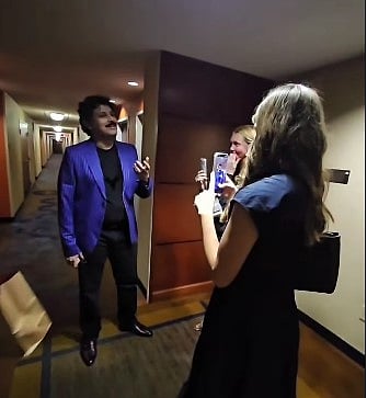 ನಗುವ ನಯನ ಮಧುರ ಮೌನ : ರಾಜೇಶ್ ಕೃಷ್ಣನ್ ಕಂಠಕ್ಕೆ ವಿದೇಶಿಗರ ಮೆಚ್ಚುಗೆ