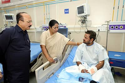 ಘಟನೆಯಲ್ಲಿ ಗಾಯಗೊಂಡವರನ್ನು ಭೇಟಿ ಮಾಡಿದ ದೆಹಲಿ ಮುಖ್ಯಮಂತ್ರಿ