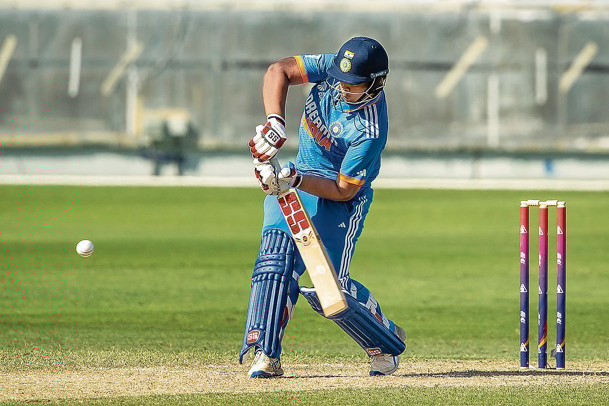 U19 Asia Cup: 14 ಸಿಕ್ಸರ್, 9 ಬೌಂಡರಿ ಸಹಿತ ಸ್ಫೋಟಕ ಶತಕ ಸಿಡಿಸಿದ ಸೂರ್ಯವಂಶಿ