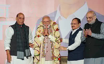 ಬಿಹಾರ ಚುನಾವಣೆಯಲ್ಲಿ ಎನ್‌ಡಿಗೆ ಸ್ಪಷ್ಟ ಬಹುಮತ. ಸಂತಸದಲ್ಲಿ ಮೋದಿ, ರಾಜನಾಥ್‌ ಸಿಂಗ್, ಅಮಿತ್‌ ಶಾ, ನಡ್ಡಾ.