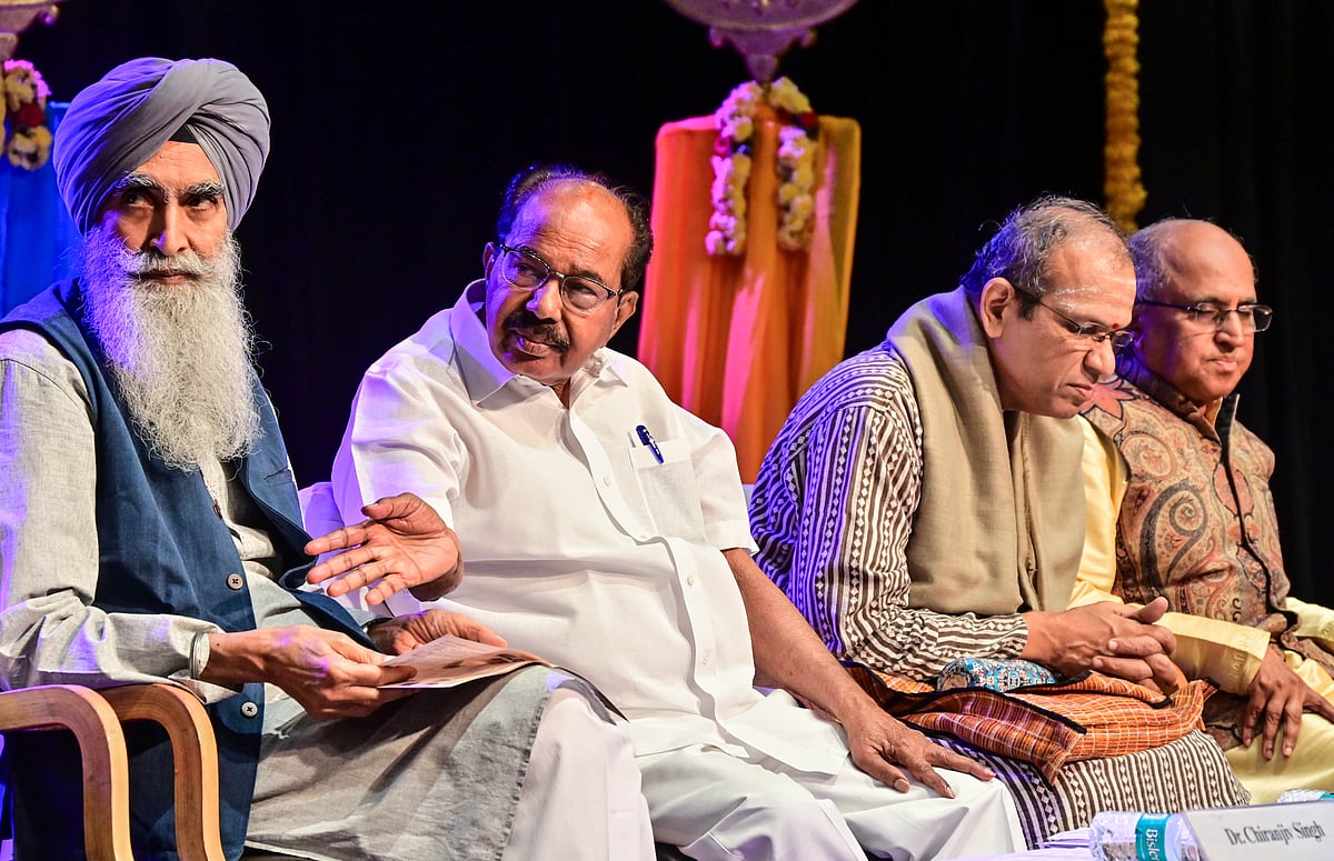 ದೇಶದ ಸಂಸ್ಕೃತಿ ಉಳಿಸುವ ಅಗತ್ಯವಿದೆ: ಎಂ.ವೀರಪ್ಪ ಮೊಯಿಲಿ