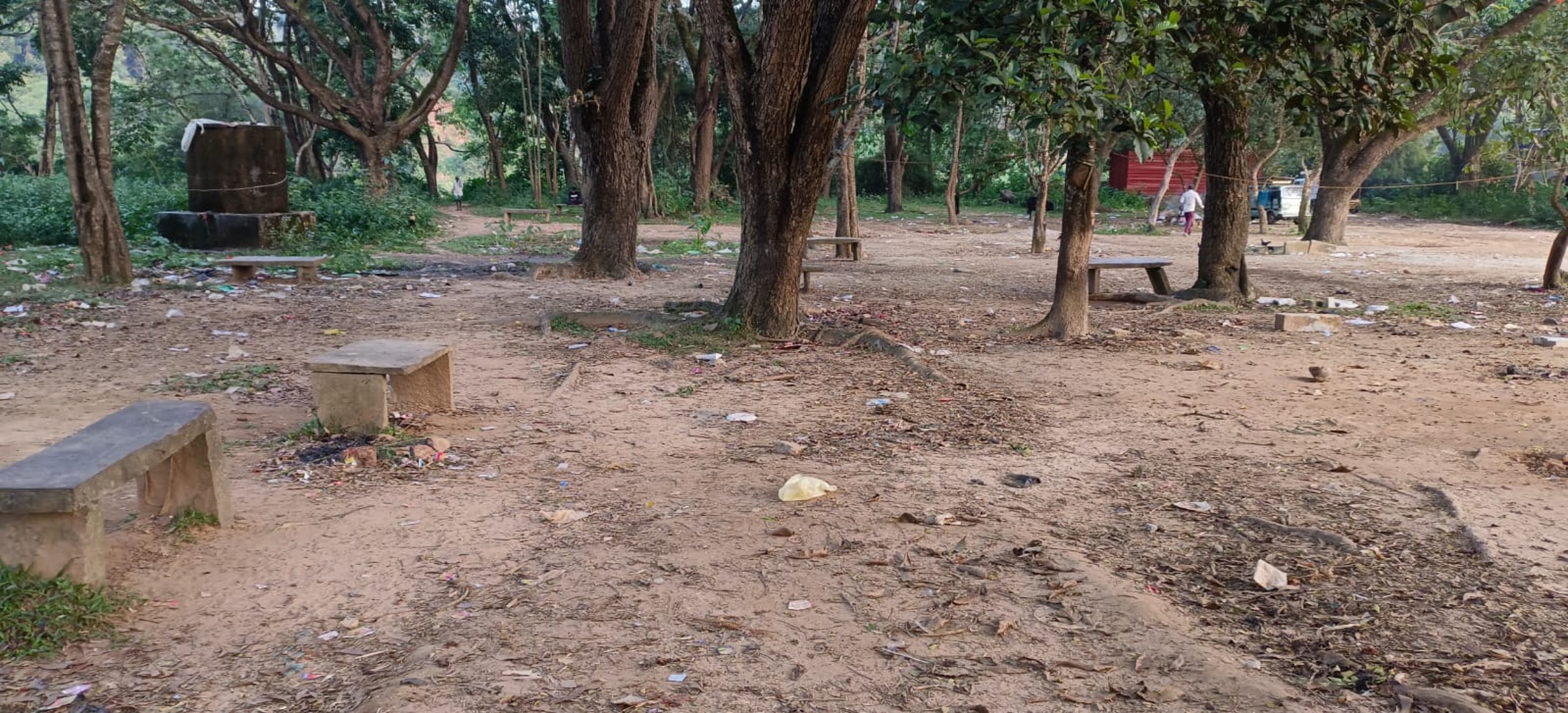 ಶೃಂಗೇರಿಯ ಗಾಂಧಿ ಮೈದಾನದಲ್ಲಿರುವ ಉದ್ಯಾನದ ಸ್ಥಿತಿ