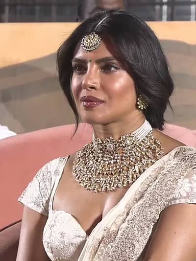 ಹೈದರಾಬಾದ್‌ನ ರಾಮೋಜಿ ಫಿಲ್ಮ್‌ ಸಿಟಿಯಲ್ಲಿ ನಡೆದ ಗ್ಲೋಬಲ್‌ ಟ್ರಾಟರ್‌ ಕಾರ್ಯಕ್ರಮದಲ್ಲಿ ಎಸ್‌.ಎಸ್. ರಾಜಮೌಳಿ–ಮಹೇಶ್ ಬಾಬು ಅವರ SSMB29 ಸಿನಿಮಾಕ್ಕೆ ‘ವಾರಾಣಸಿ’ ಎಂದು ಹೆಸರಿಡಲಾಗಿದೆ.