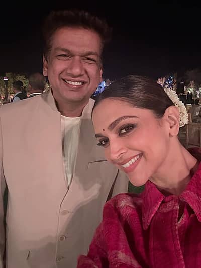 ಗಾಯಕ ಉದಿತ್ ನಾರಾಯಣ್, ದೀಪಿಕಾ ಪಡುಕೋಣೆ, ಶ್ರೇಯಾ ಘೋಷಲ್, ರಣವೀರ್ ಸಿಂಗ್ ಅವರ ಜತೆಗಿನ  ಕ್ಷಣಗಳನ್ನು ಹಂಚಿಕೊಂಡಿದ್ದಾರೆ.