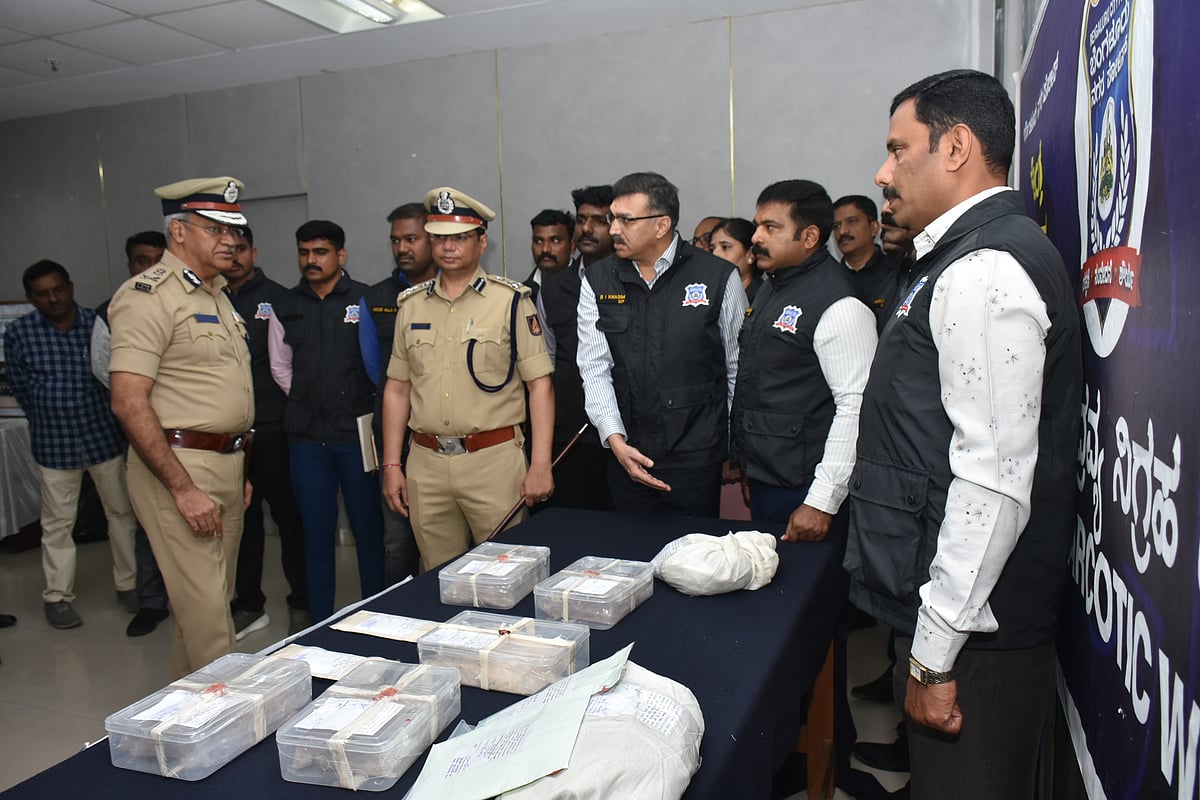 ₹7.7 ಕೋಟಿ ಮೊತ್ತದ ಡ್ರಗ್ಸ್ ಜಪ್ತಿ: ವಿದೇಶಿ ಪ್ರಜೆಗಳೂ ಸೇರಿ 19 ಮಂದಿ ಸೆರೆ