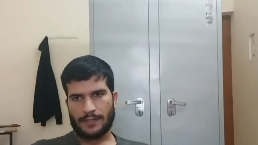 Delhi Blast | ಆತ್ಮಾಹುತಿ ದಾಳಿ ‘ಹುತಾತ್ಮ ಕಾರ್ಯಾಚರಣೆ‘: ಉಮರ್ ವಿಡಿಯೊ ಬಹಿರಂಗ 