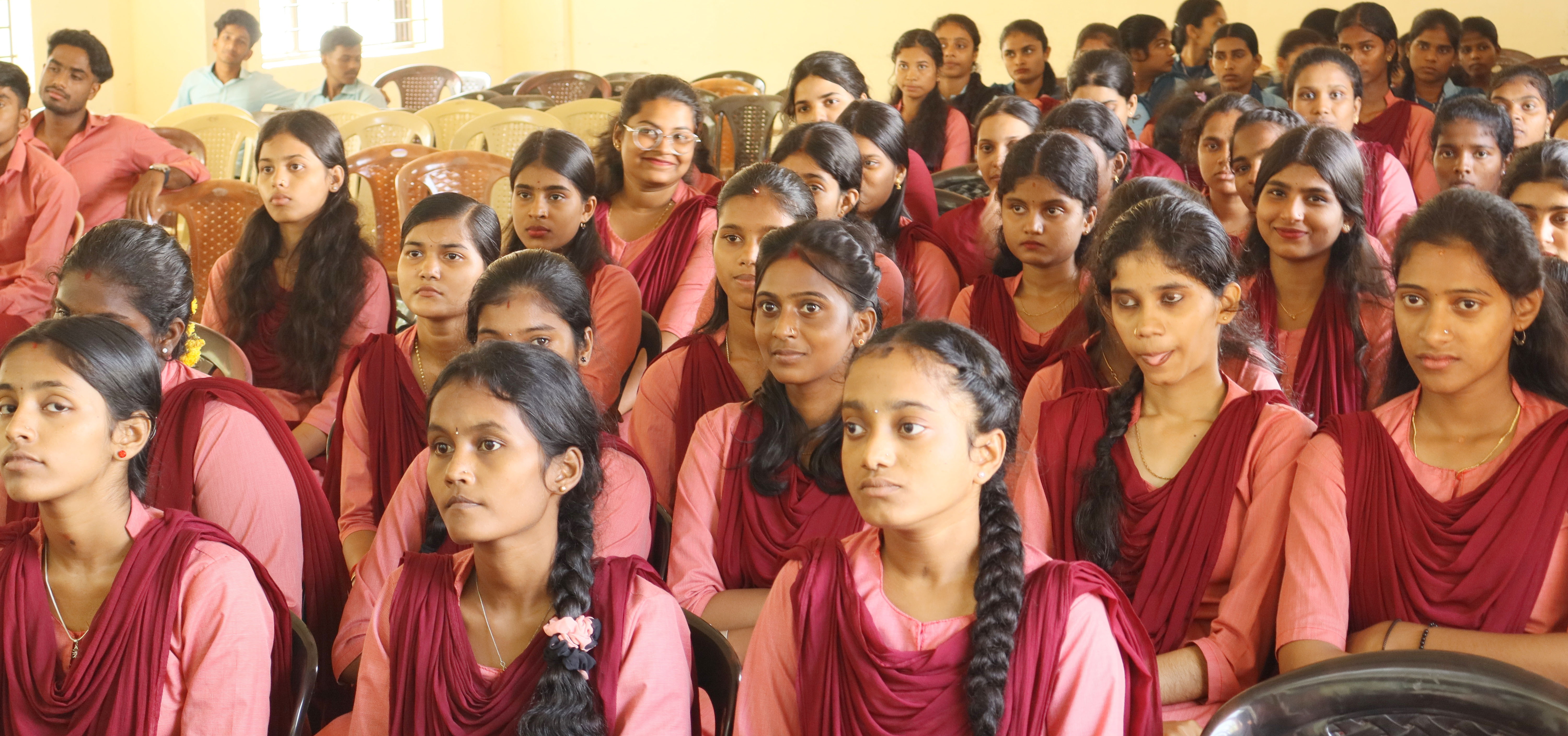 ಕಾರ್ಯಕ್ರಮದಲ್ಲಿ ಪಾಲ್ಗೊಂಡಿದ್ದ ವಿದ್ಯಾರ್ಥಿಗಳು