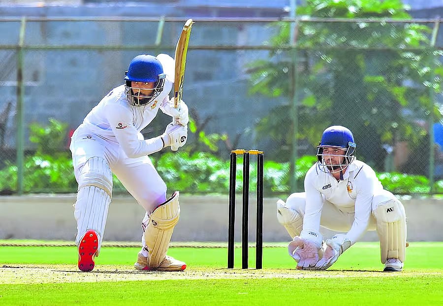 ಸ್ಮರಣ್ ದ್ವಿಶತಕ, ಶ್ರೇಯಸ್ ಮಿಂಚಿನ ಬೌಲಿಂಗ್: ಚಂಡಿಗಢ ವಿರುದ್ಧ ಗೆದ್ದ ಕರ್ನಾಟಕ