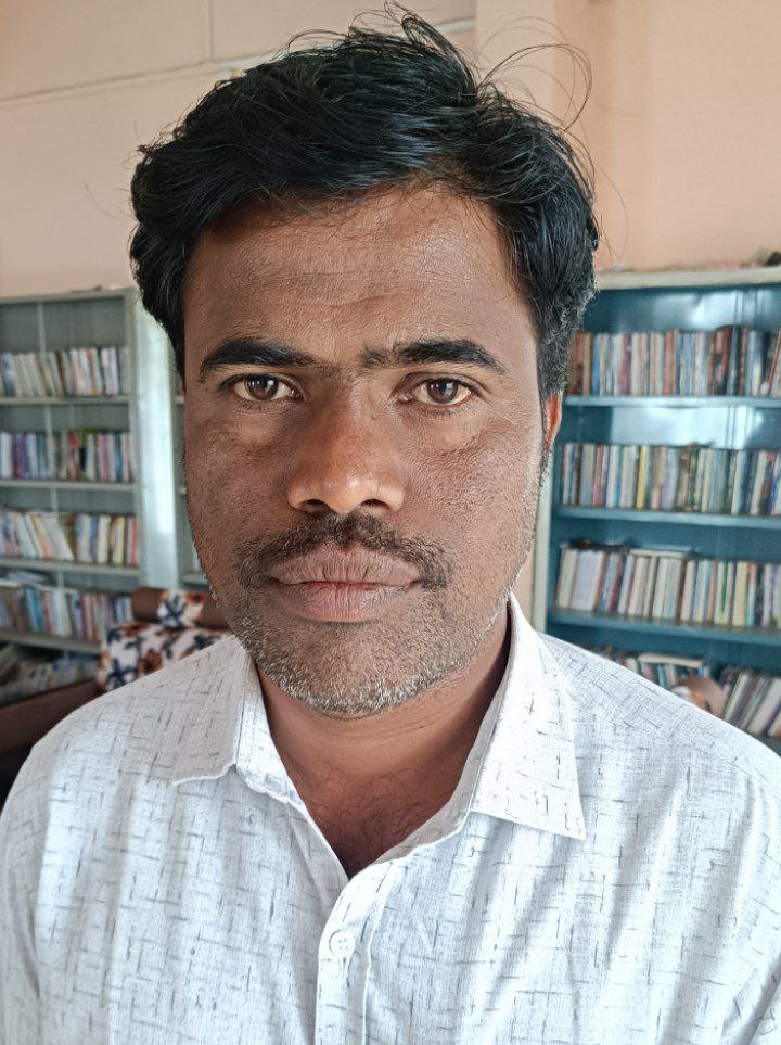 - ರಫೀಕ್ ತಹಶೀಲ್ದಾರ ಫೋಟೊ