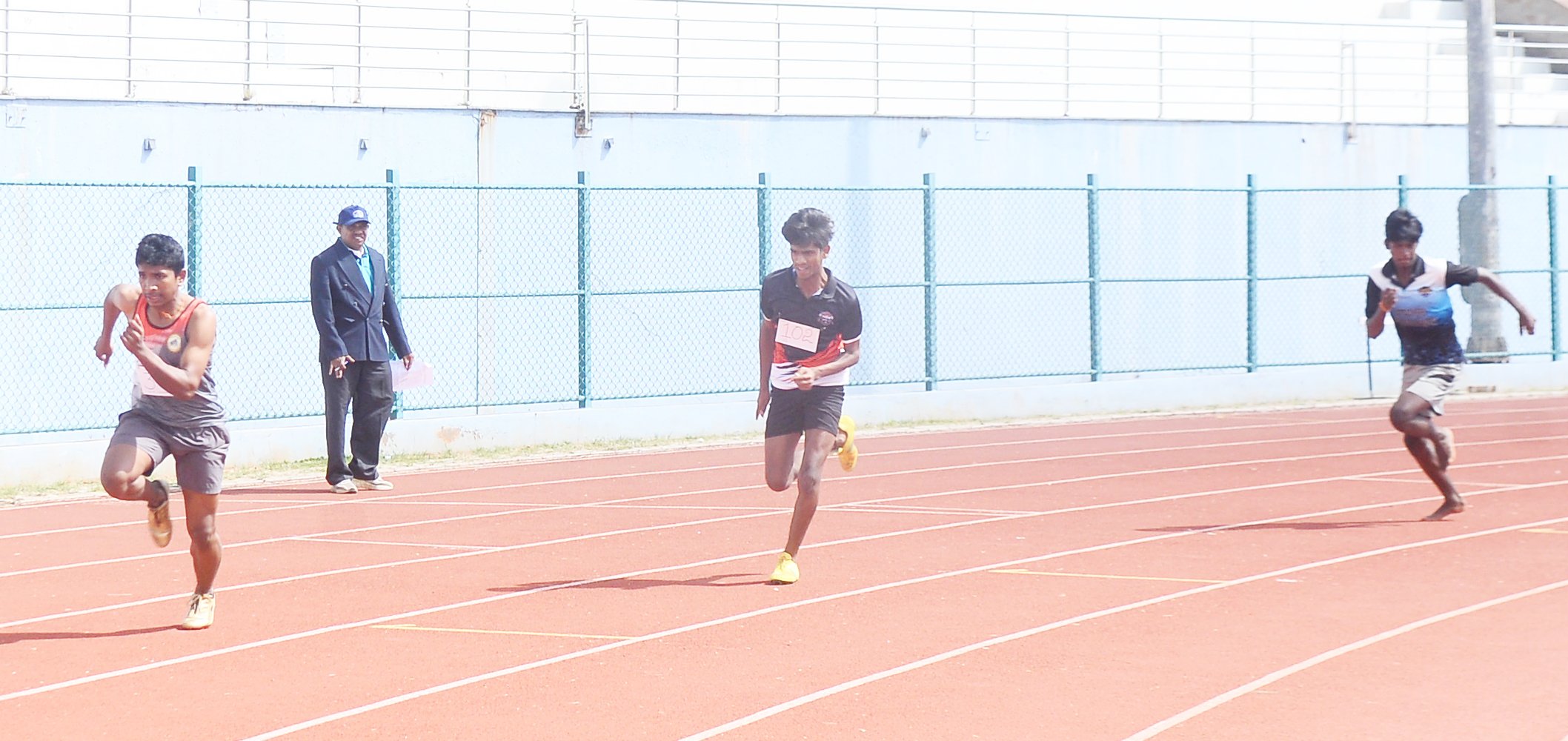 ಕ್ರೀಡಾಕೂಟದಲ್ಲಿ ಓಟದ ಸ್ಪರ್ಧೆ