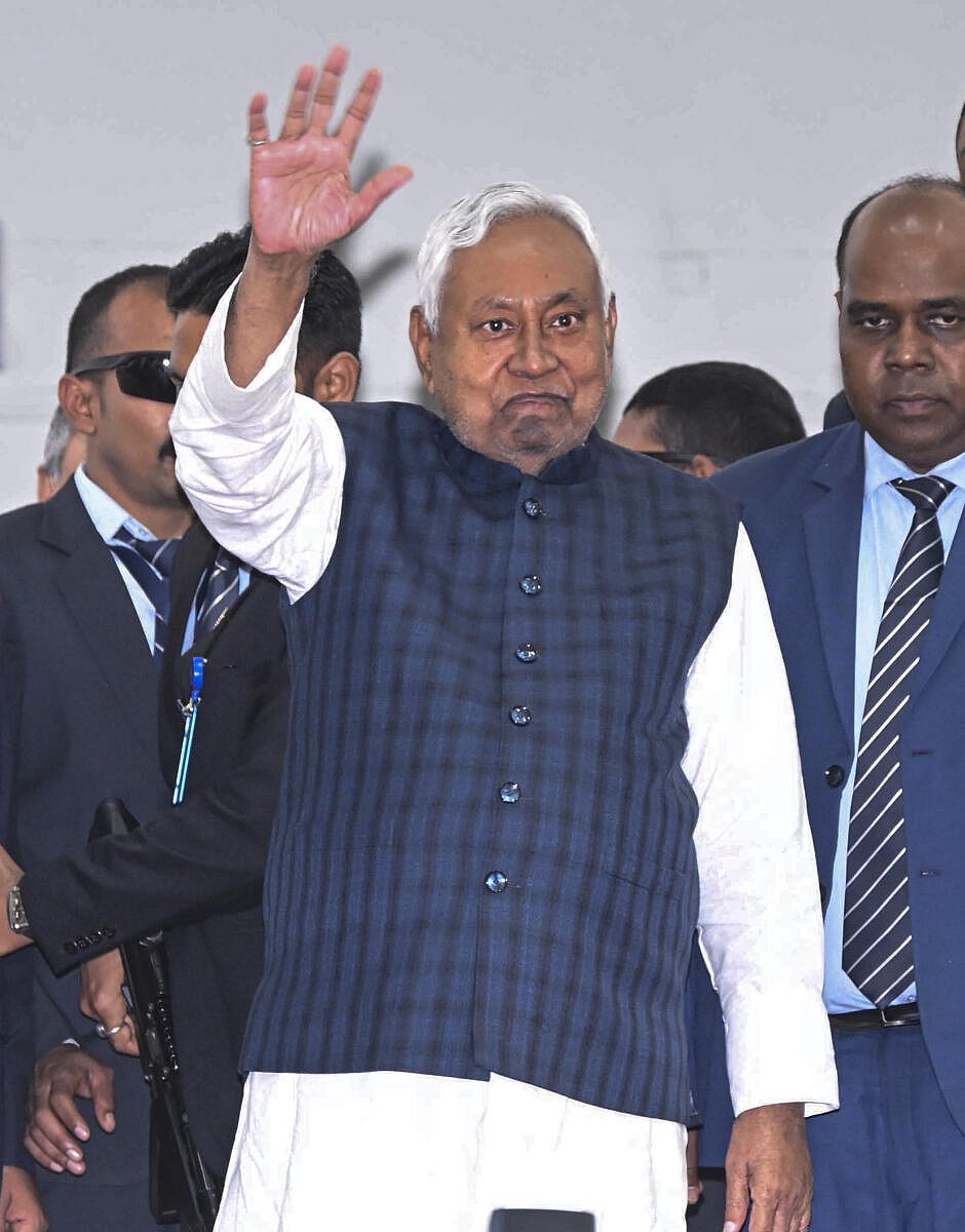 10ನೇ ಬಾರಿಗೆ ಬಿಹಾರದ ಮುಖ್ಯಮಂತ್ರಿಯಾಗಿ ನಿತೀಶ್‌ ಕುಮಾರ್‌ ಪ್ರಮಾಣ ವಚನ ಸ್ವೀಕಾರ