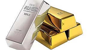 Gold Silver Rate: ಚಿನ್ನದ ದರ ₹600, ಬೆಳ್ಳಿ ₹2 ಸಾವಿರ ಇಳಿಕೆ