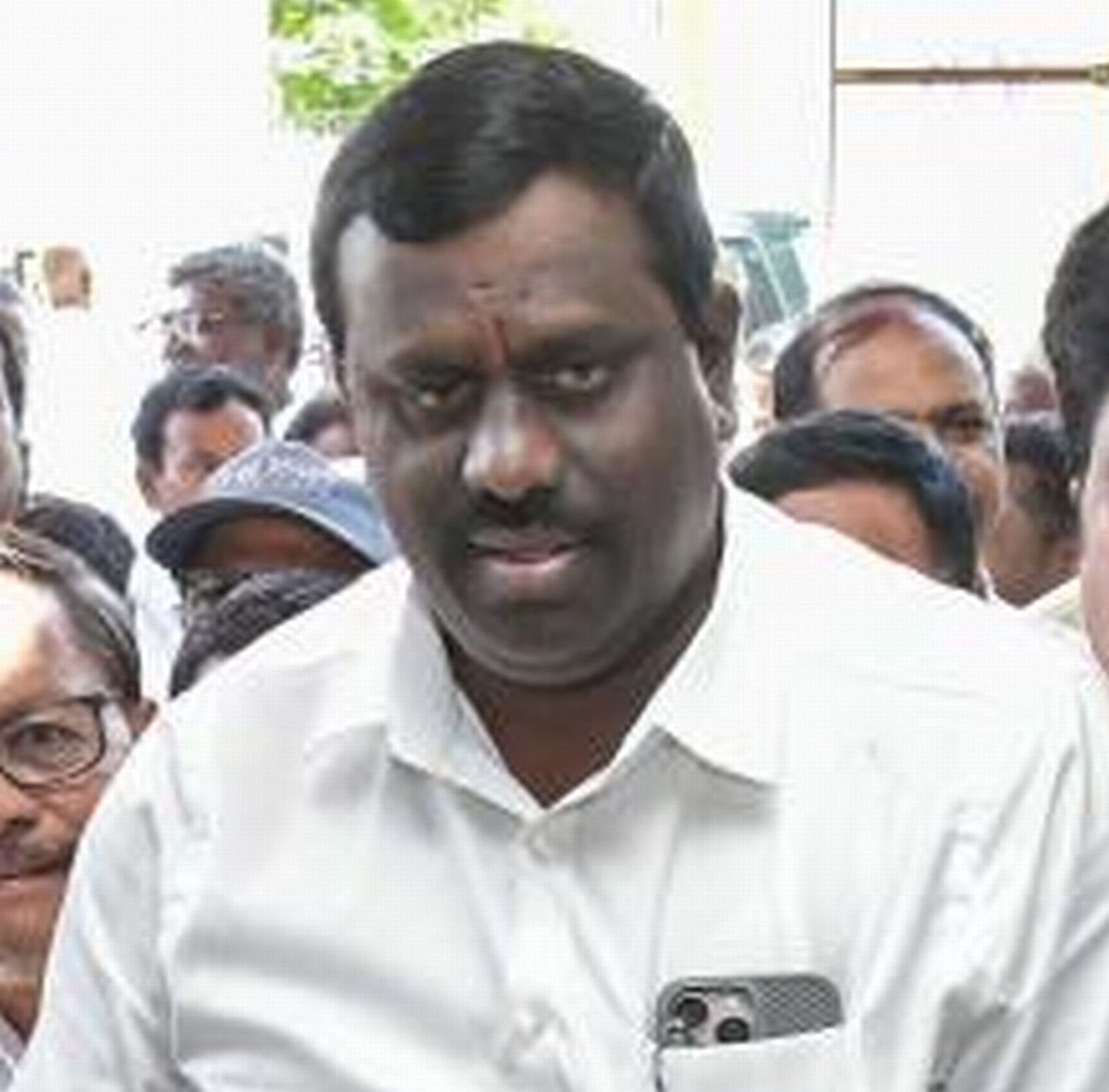 ನಾಯಕತ್ವ ಬದಲಾವಣೆ | ನಾನು ಎಲ್ಲರಿಗೂ ಆಪ್ತ, ಬಣ ರಾಜಕಾರಣವಿಲ್ಲ: ಶಾಸಕ ಹಿಟ್ನಾಳ