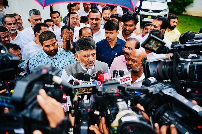 ಎಲ್ಲ 140 ಮಂದಿ ಶಾಸಕರೂ ನನ್ನವರೇ, ಗುಂಪುಗಾರಿಕೆ ನನ್ನ ರಕ್ತದಲ್ಲಿಲ್ಲ: ಡಿಕೆಶಿ