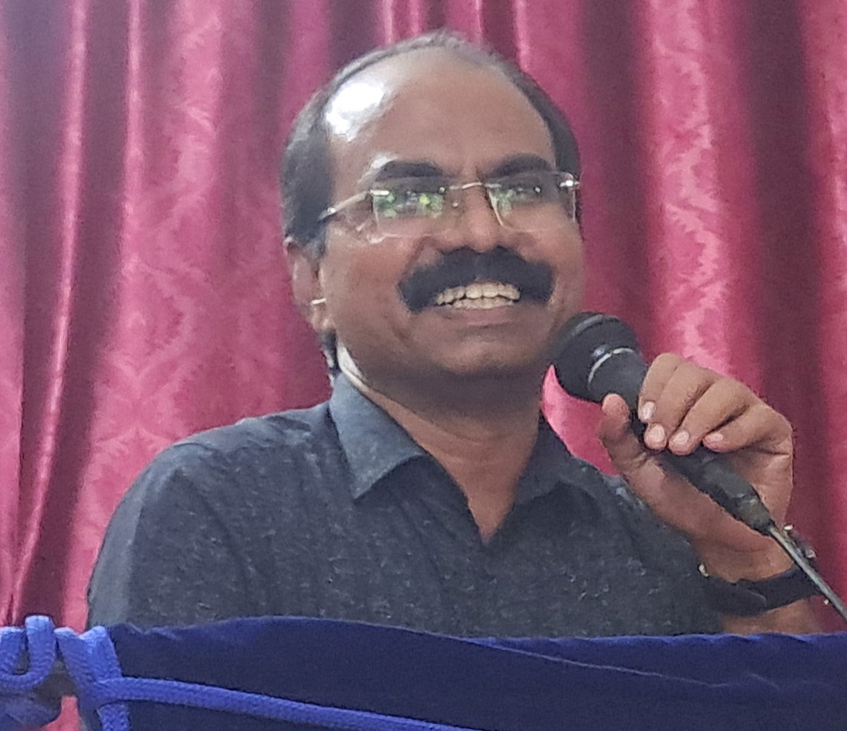 ಡಾ.ವಿರೂಪಾಕ್ಷ ದೇವರಮನೆ