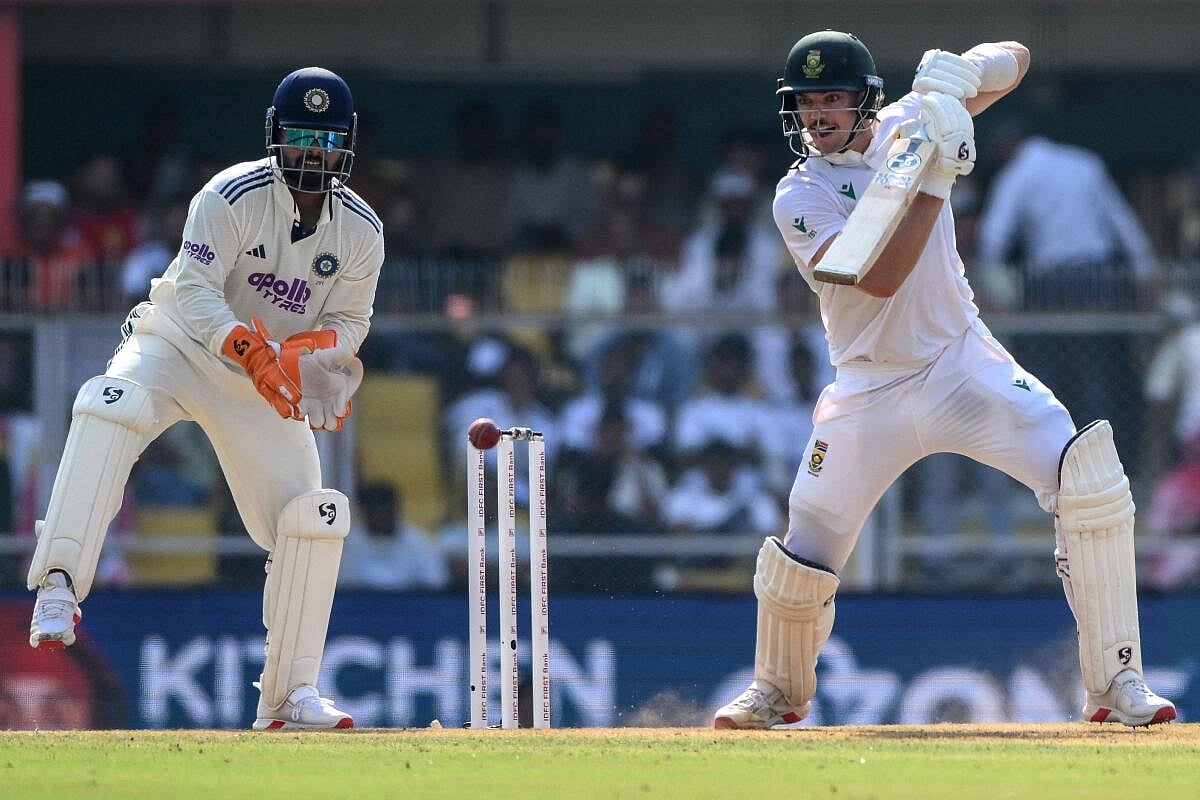 IND vs SA Test| ಮೊದಲ ದಿನ ಹರಿಣಗಳ ಸಮಯೋಚಿತ ಆಟ: ಕುಲದೀಪ್‌ ಕಮಾಲ್‌ 