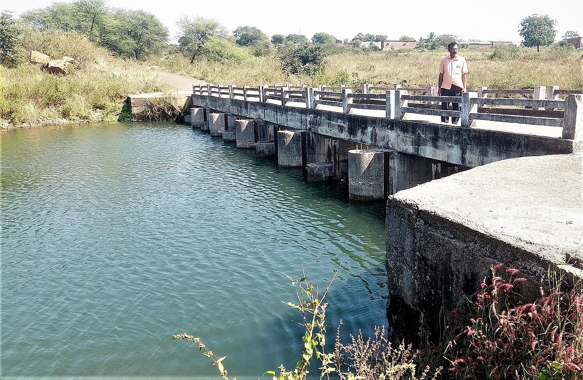 ಚಿಂಚೋಳಿ: ದೊಡ್ಡ ಬ್ಯಾರೇಜ್‌ಗಳ ಗೇಟ್‌ ಅಳವಡಿಕೆಗೆ ಮೀನಮೇಷ