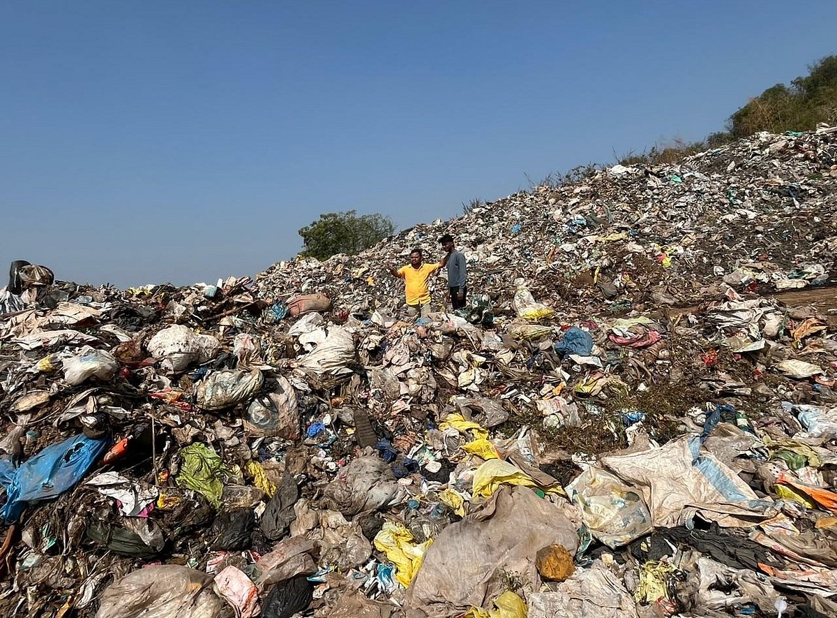 ಬೀದರ್| ಮಹಾನಗರ ತ್ಯಾಜ್ಯ: ಗ್ರಾಮಸ್ಥರಿಗೆ ಸಂಕಷ್ಟ