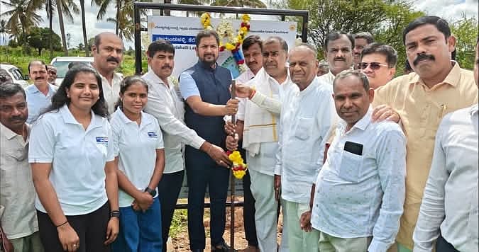 ಹೊಸಕೋಟೆ: ಚೀಮುಂಡಹಳ್ಳಿ ಕೆರೆಗೆ ಹರಿದ ವೆಂಗಯ್ಯನ ಕೆರೆ ಏತ ನೀರಾವರಿ ನೀರು