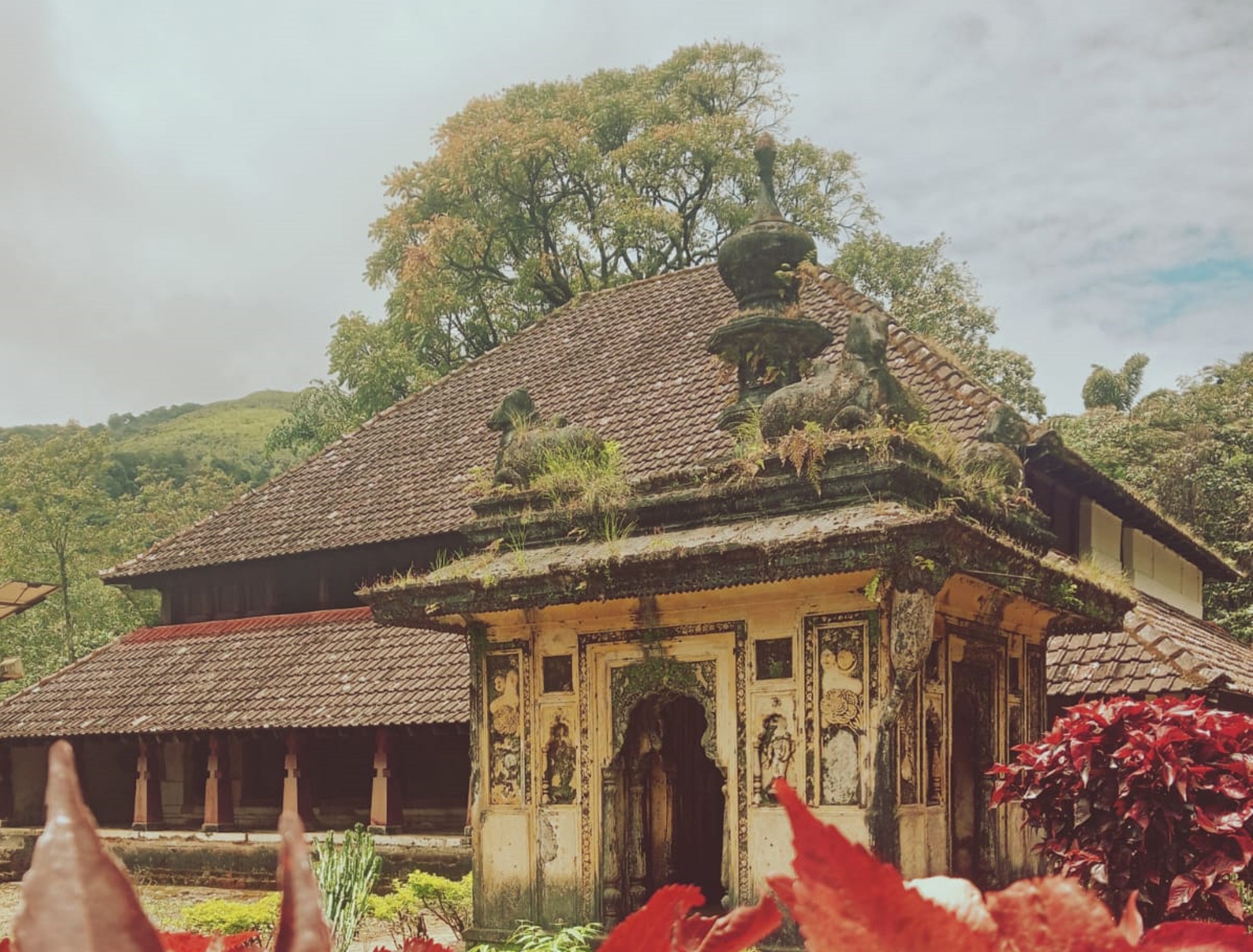 ಇನ್ನಷ್ಟು ಅಭಿವೃದ್ಧಿಗಾಗಿ ಕಾದಿರುವ ನಾಲ್ಕುನಾಡು ಅರಮನೆ