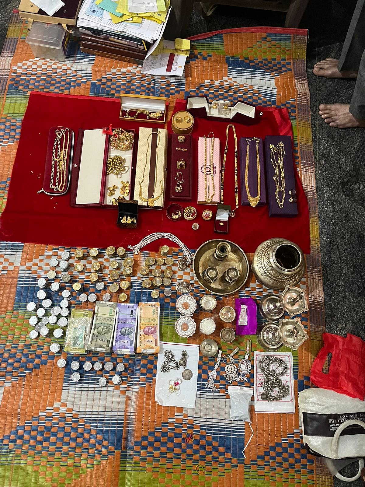 ಲೋಕಾಯುಕ್ತ ದಾಳಿ:ಸತೀಶ್ ಕಟ್ಟಿಮನಿ ಬಳಿ ಆದಾಯಕ್ಕಿಂತ ಶೇ 145 ಹೆಚ್ಚು ಆಸ್ತಿ ಪತ್ತೆ