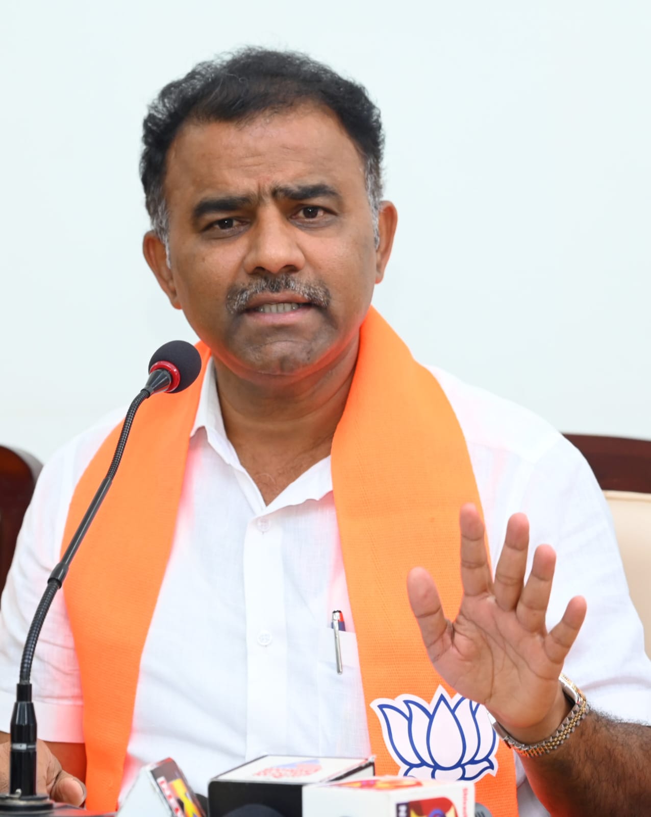 ಡಾ. ಶೈಲೇಂದ್ರ ಕೆ. ಬೆಲ್ದಾಳೆ