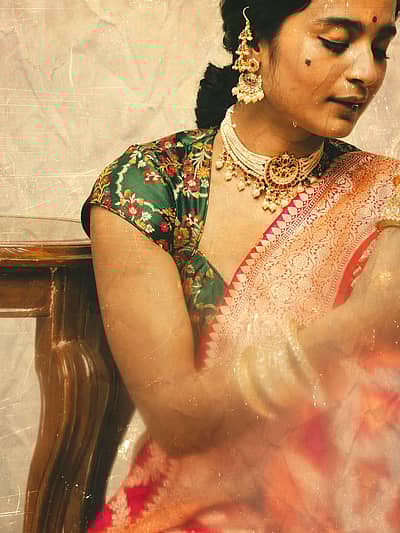 ಚೈತ್ರಾ ಅವರು ‘ಮಹಿರಾ‘ ಚಿತ್ರದ  ಮೂಲಕ ಚಿತ್ರರಂಗಕ್ಕೆ ಪದಾರ್ಪಣೆ ಮಾಡಿದ್ದಾರೆ.