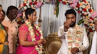 ಮಜಾ ಭಾರತ ಹಾಗೂ ಗಿಚ್ಚಿ ಗಿಲಿಗಿಲಿ ಮೂಲಕ ಜನಪ್ರಿಯತೆ ಪಡೆದುಕೊಂಡಿದ್ದ ಹಾಸ್ಯ ಕಲಾವಿದ ಶಿವಕುಮಾರ್‌ ಹಾಗೂ ಮಾನಸ ಗುರುಸ್ವಾಮಿ ಜೋಡಿ ನಿಶ್ಚಿತಾರ್ಥ ಮಾಡಿಕೊಂಡಿದ್ದಾರೆ.