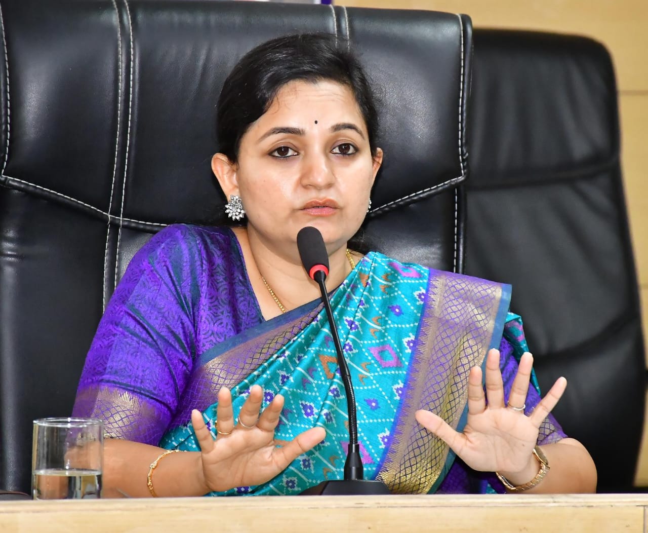 ದಿವ್ಯಪ್ರಭು