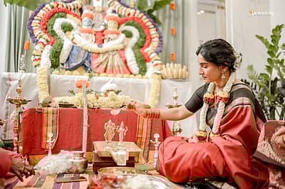 ಈ ವಿಶೇಷ ಪೂಜೆಗೆ ಕುಟುಂಬಸ್ಥರು, ಸ್ನೇಹಿತರು ಹಾಗೂ ನಟಿ ಅನುಪಮಾ ಗೌಡ ಹಾಜರಿದ್ದರು.