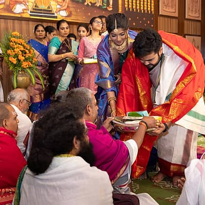 ಪೋಸ್ಟ್ ಜೊತೆಗೆ 'ಇಂಪಾಗಿರೋ ಹಾಡದೆ ನೀ.. ನಿನ್ನ ಮಾತೆಲ್ಲ ಸಾಹಿತ್ಯ ಮೌನವೇ ರಾಗ’ ಎಂದು ಬರೆದುಕೊಂಡಿದ್ದಾರೆ.