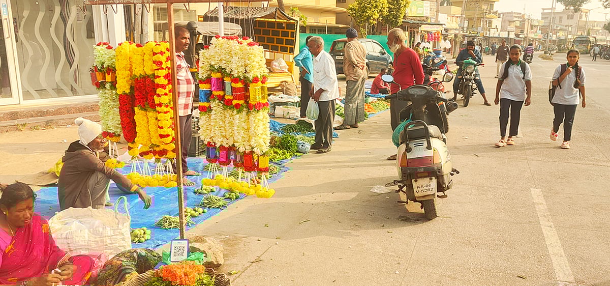ಕೊರಟಗೆರೆ | ಸುಂಕಕ್ಕಷ್ಟೇ ಆದ್ಯತೆ; ಸೌಲಭ್ಯಕ್ಕಿಲ್ಲ ಒತ್ತು