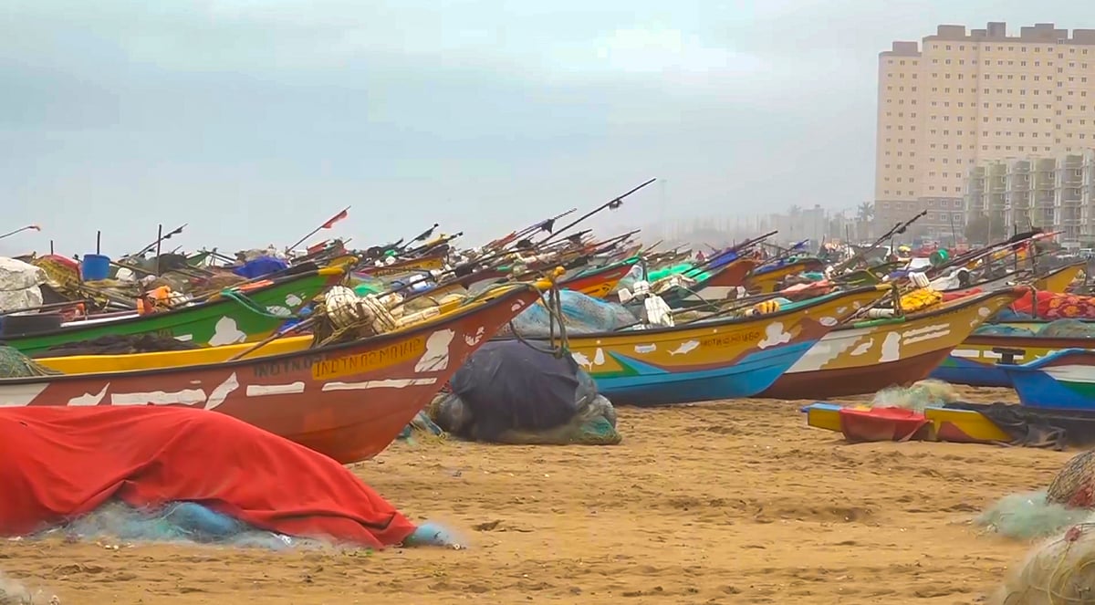 ದಿತ್ವಾ ಅಬ್ಬರ: ಶ್ರೀಲಂಕಾದಲ್ಲಿ 334 ಮಂದಿ ಸಾವು; 20,000 ಮನೆಗಳಿಗೆ ಹಾನಿ