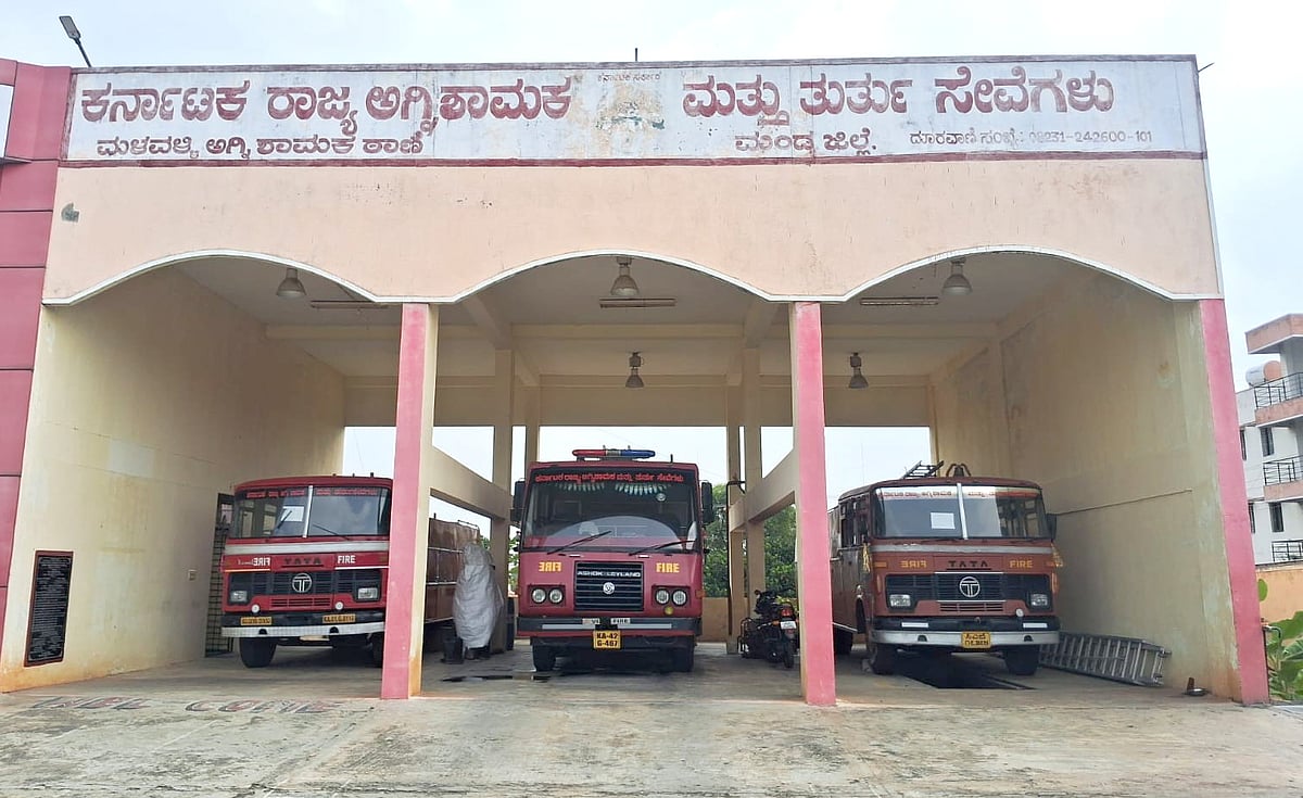 ಮಳವಳ್ಳಿ | ವಾಹನ ಕೊರತೆ: ತ್ವರಿತ ಸೇವೆಗೆ ತೊಡಕು