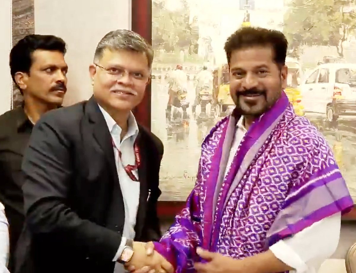 ರಾಜ್ಯದ ಯೋಜನೆಗಳಿಗೆ ಸಾಲ ಕೊಡಿ: HUDCO ಮುಖ್ಯಸ್ಥರನ್ನು ಭೇಟಿಯಾದ ರೇವಂತ್