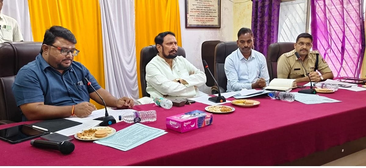 ಕೊಕಟನೂರ ಗ್ರಾಮದ ಯಲ್ಲಮ್ಮದೇವಿ ಜಾತ್ರೆಯಲ್ಲಿ ಮೂಢನಂಬಿಕೆ ಅವಕಾಶ ಇಲ್ಲ: ಸವದಿ