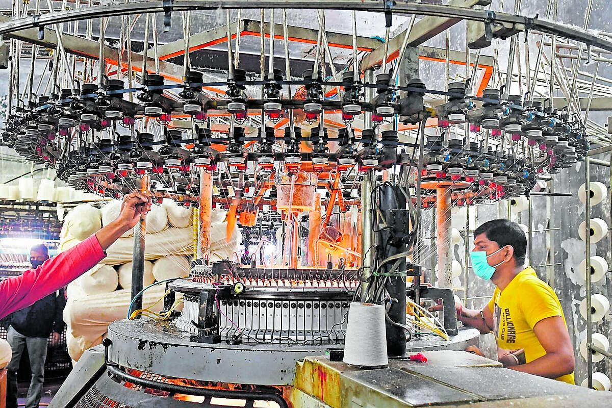 New labour codes | ನಾಲ್ಕು ಕಾರ್ಮಿಕ ಸಂಹಿತೆಗಳು: ಹೊಸ ನಿಯಮಗಳಲ್ಲೇನಿದೆ?