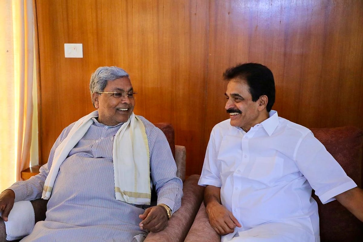 ಮಂಗಳೂರು: ಕೆ.ಸಿ. ವೇಣುಗೋಪಾಲ್- ಸಿಎಂ ಸಿದ್ದರಾಮಯ್ಯ ಮಾತುಕತೆ