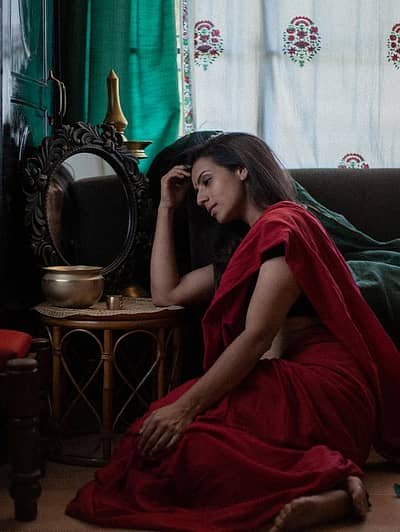 ಕೆಲ ವರ್ಷ ಚಂದನವನದಿಂದ ದೂರವೇ ಉಳಿದಿದ್ದ ನಟಿ ಶ್ರುತಿ ಹರಿಹರನ್ ಇದೀಗ ಕೆಲವು ವರ್ಷಗಳಿಂದ ಮತ್ತೆ ಚಂದನವನದಲ್ಲಿ ಸಕ್ರಿಯರಾಗಿದ್ದಾರೆ.