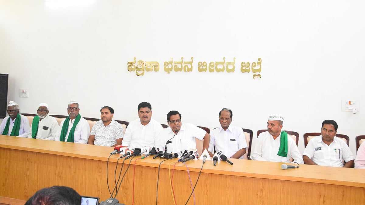 ಹೊಸ ವರ್ಷಕ್ಕೆ ಕಾರಂಜಾ ಸಂತ್ರಸ್ತರಿಗೆ ಪರಿಹಾರ ಕೊಡಿ: ಲಕ್ಷ್ಮಣ ದಸ್ತಿ ಆಗ್ರಹ