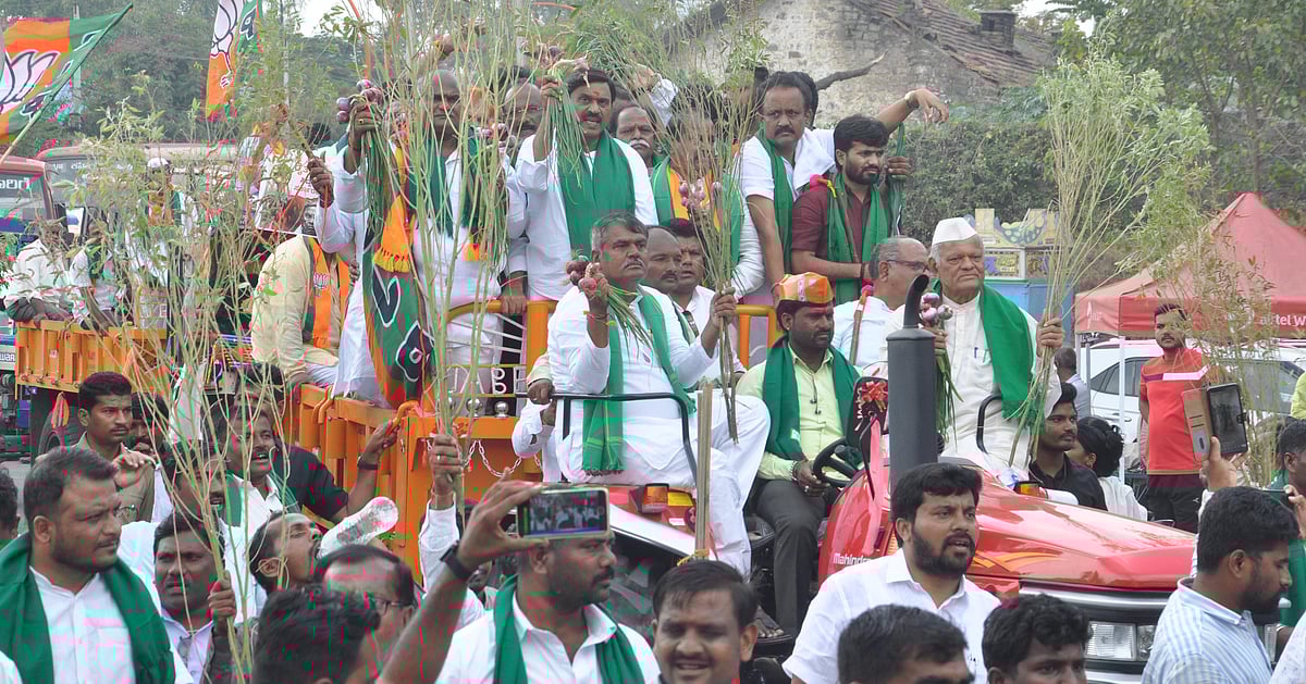 ವಿಜಯಪುರ | ಬಿಜೆಪಿ ರೈತ ಮೋರ್ಚಾ ಟ್ರ್ಯಾಕ್ಟರ್‌ ರ‍್ಯಾಲಿ