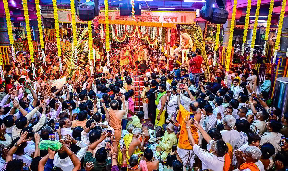 ಅಫಜಲಪುರ: ಸಂಭ್ರಮದಲ್ಲಿ ಜರುಗಿದ ದತ್ತ ಮಹಾರಾಜರ ತೊಟ್ಟಿಲೋತ್ಸವ