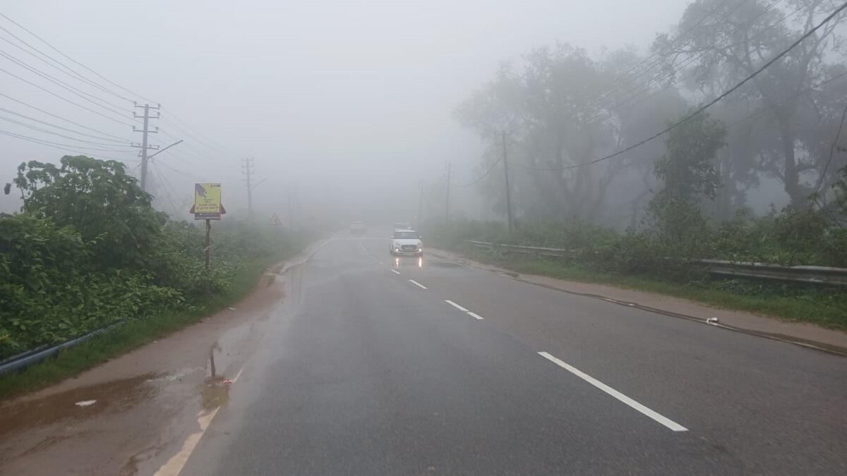 ಕರಾವಳಿ ಕರ್ನಾಟಕದ ಮತ್ತು ಒಳನಾಡಿನ ಕೆಲವು ಸ್ಥಳಗಳಲ್ಲಿ ತುಂತುರು ಮಳೆಯಾಗಿದೆ. 