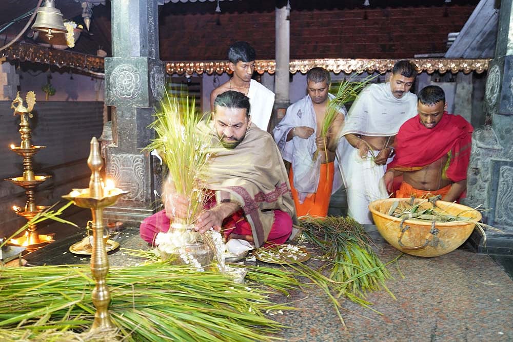 ಇಗ್ಗುತ್ತಪ್ಪ ಸನ್ನಿಧಿಯಲ್ಲಿ ಪುತ್ತರಿ ಸಂಭ್ರಮ