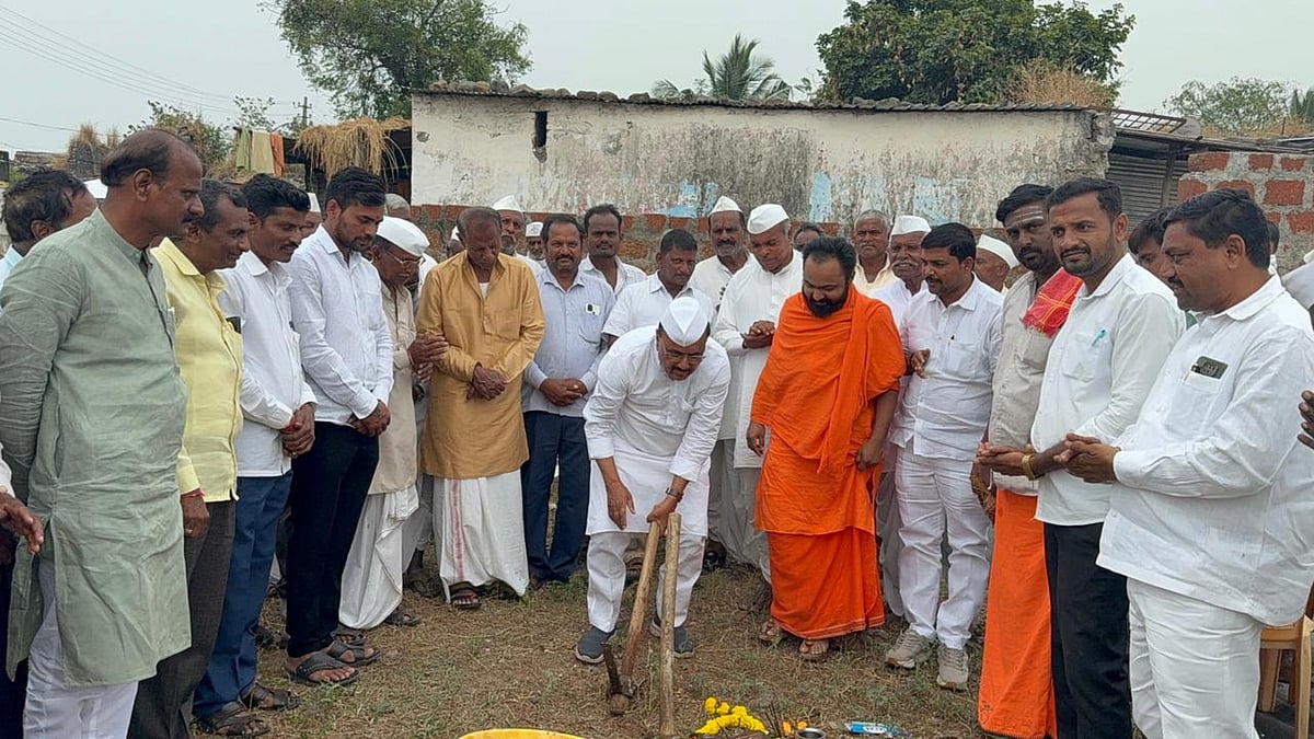 ಆಳಂದ | ಕನಕ ಭವನ ನಿರ್ಮಾಣಕ್ಕೆ ಭೂಮಿಪೂಜೆ