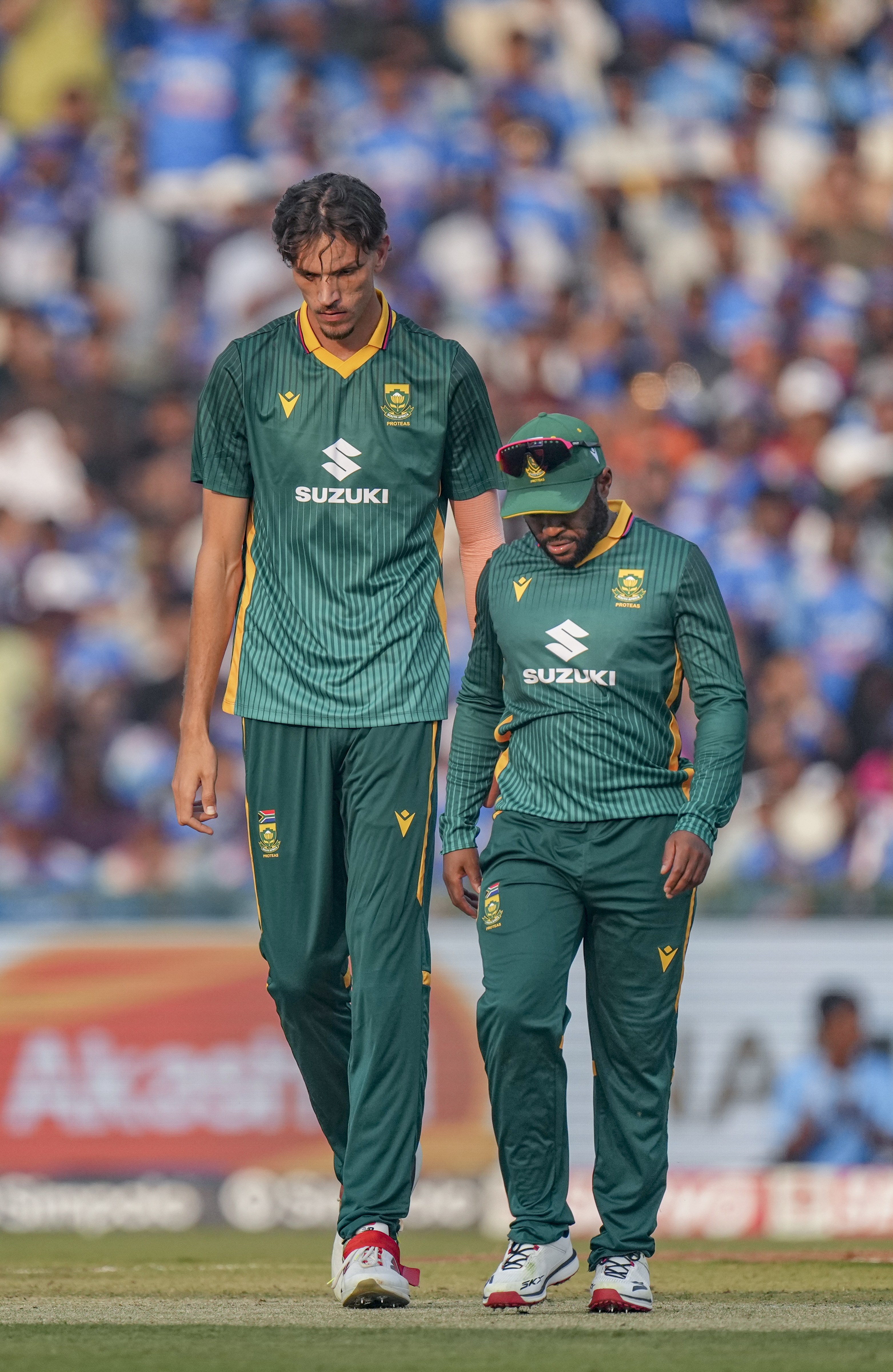 ದಕ್ಷಿಣ ಆಫ್ರಿಕಾದ ಮಾರ್ಕೊ ಯಾನ್ಸೆನ್ ಮತ್ತು ನಾಯಕ ತೆಂಬಾ ಬವುಮಾ  –ಪಿಟಿಐ ಚಿತ್ರ