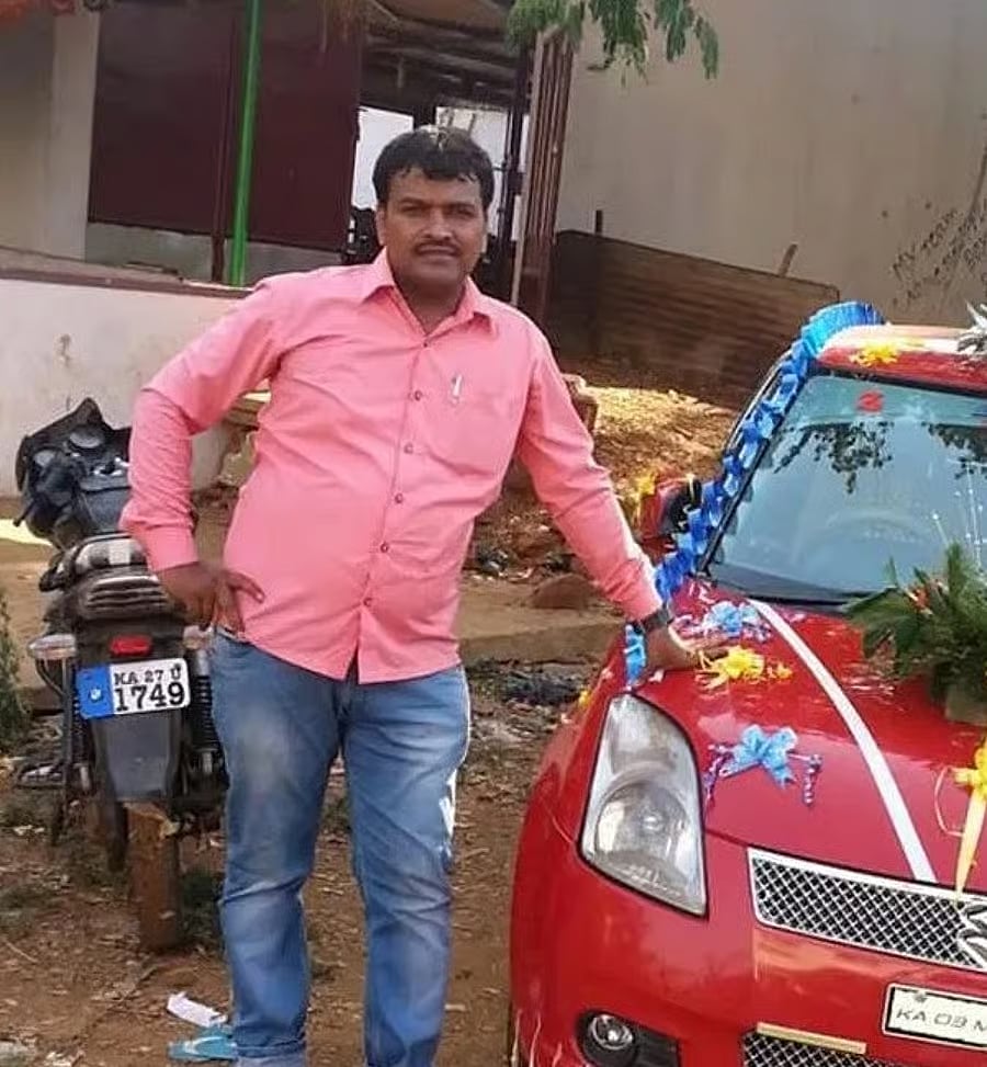 ಬೆಂಗಳೂರು|ಕಾರಿನಲ್ಲಿದ್ದ ₹11 ಲಕ್ಷ ಹಣ ಕದ್ದ ಹೆಡ್‌ ಕಾನ್‌ಸ್ಟೆಬಲ್‌ ವಿರುದ್ಧ FIR