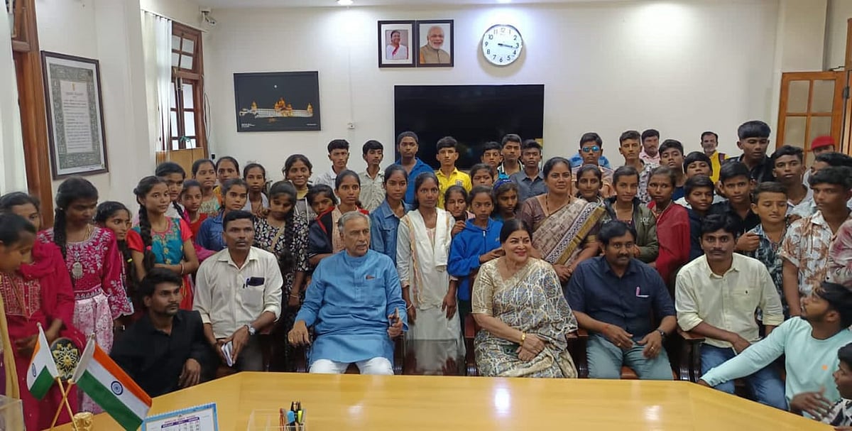 ಶೈಕ್ಷಣಿಕ ಪ್ರವಾಸ: ಮುಂಡರಗಿ ವಿದ್ಯಾರ್ಥಿಗಳಿಂದ ವಿಧಾನ ಸೌಧ ವೀಕ್ಷಣೆ